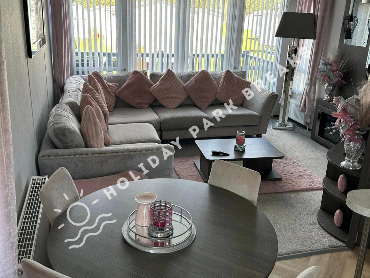 Luxury 2 Bedroom At Seal Bay Resort Selsey Exterior foto