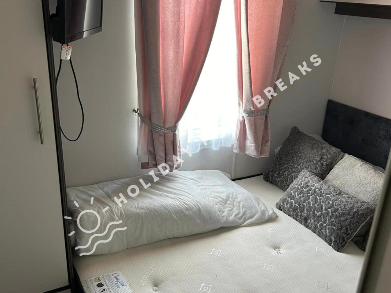 Luxury 2 Bedroom At Seal Bay Resort Selsey Exterior foto