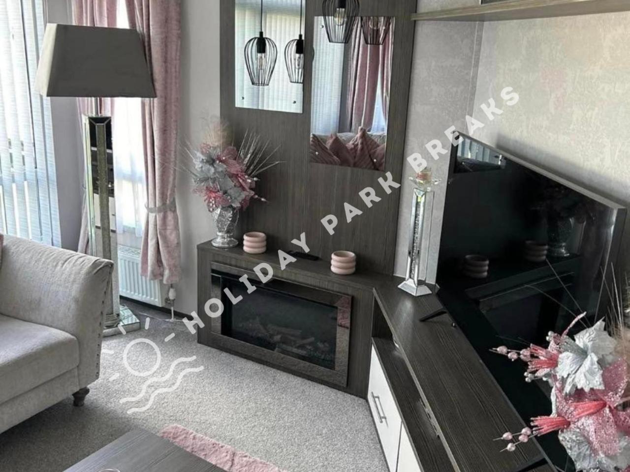 Luxury 2 Bedroom At Seal Bay Resort Selsey Exterior foto